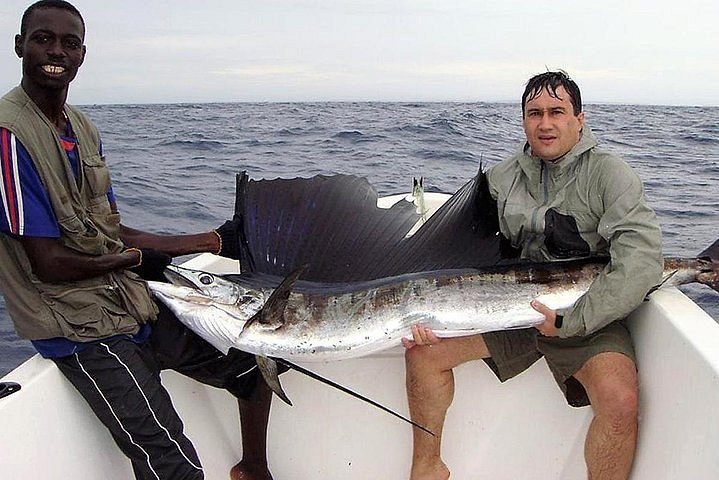  Pêche en bateau à Saly portudal